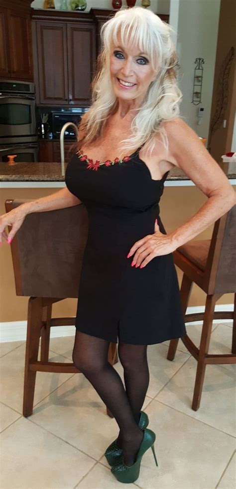 sexy nude gilf|hot